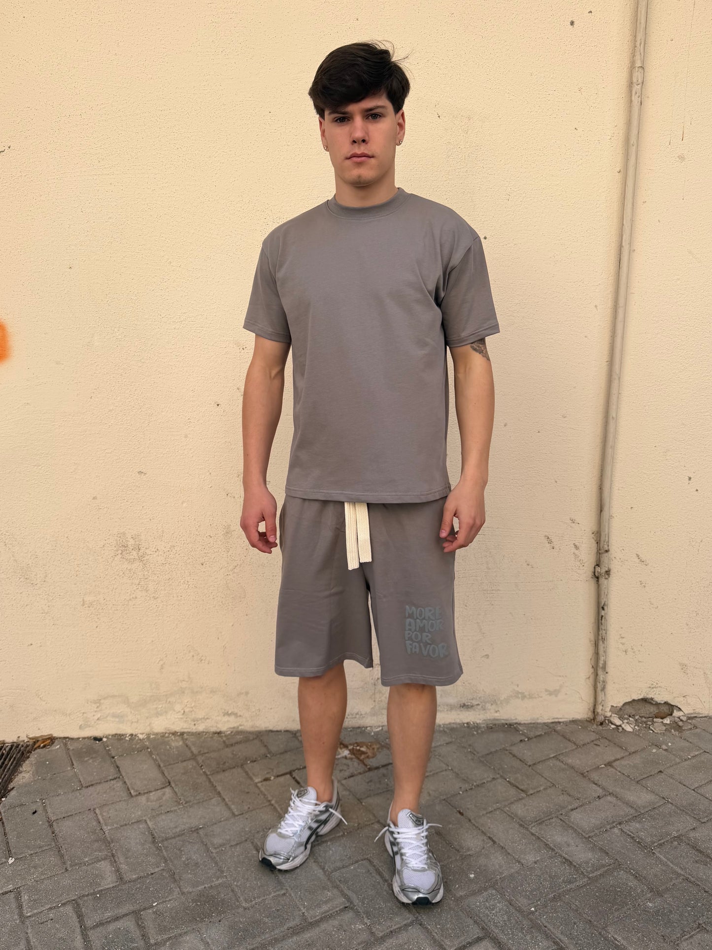 Coordinato con scritta