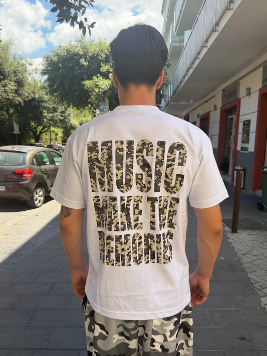 T-shirt con frase