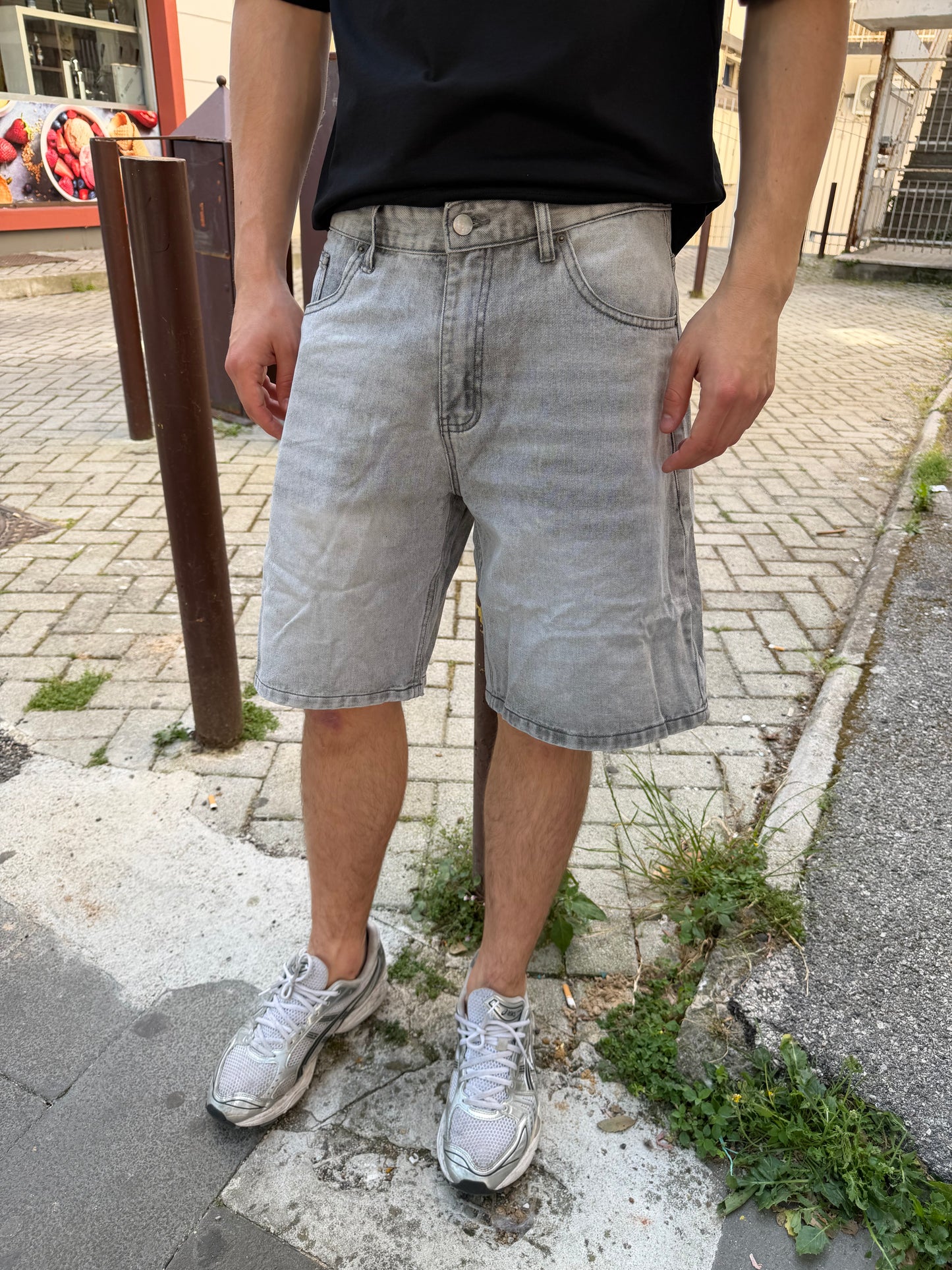 Bermuda basic gray