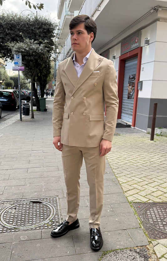 Abito sartoriale doppiopetto 🔥