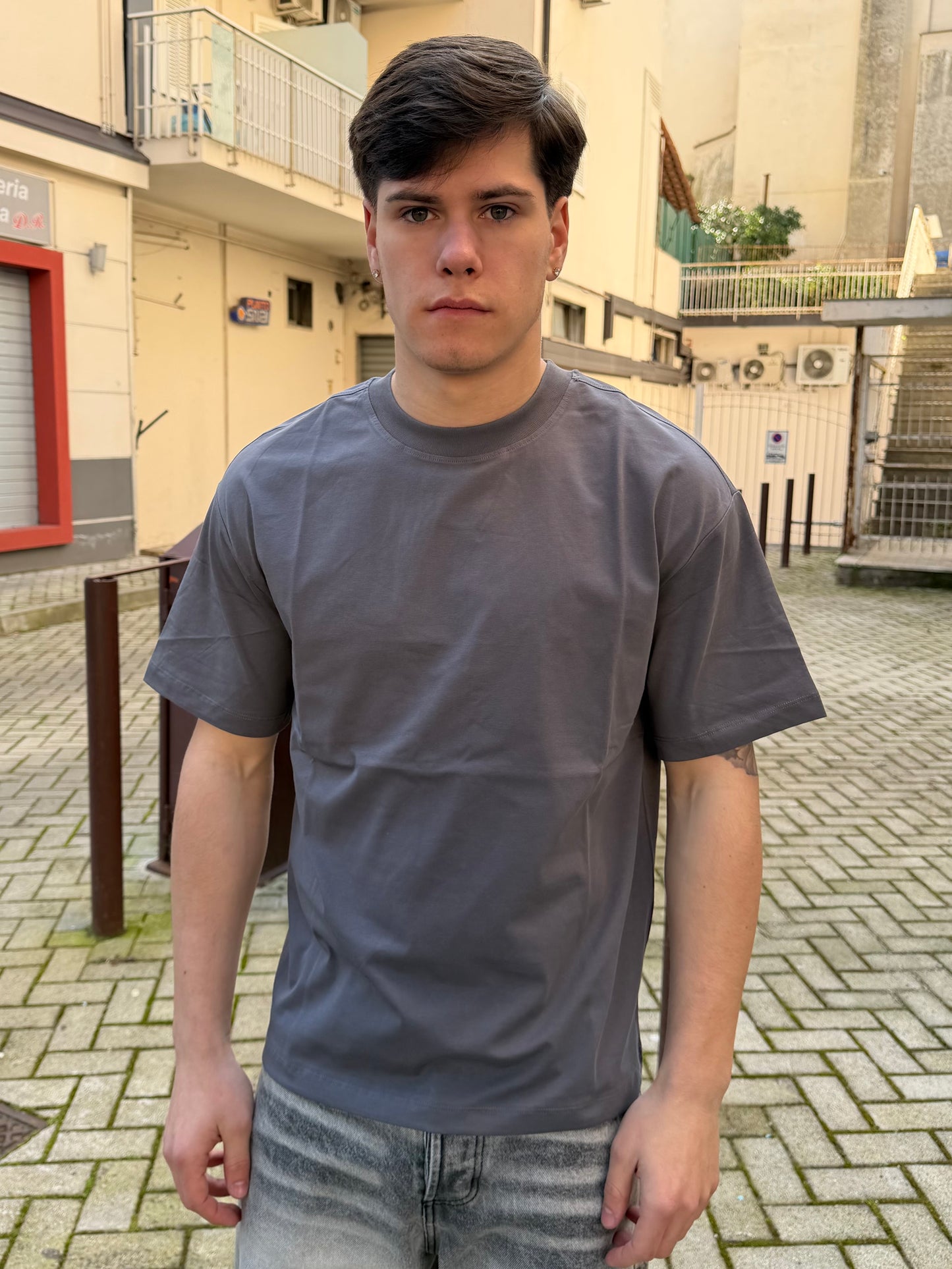 T-Shirt 100% cotone