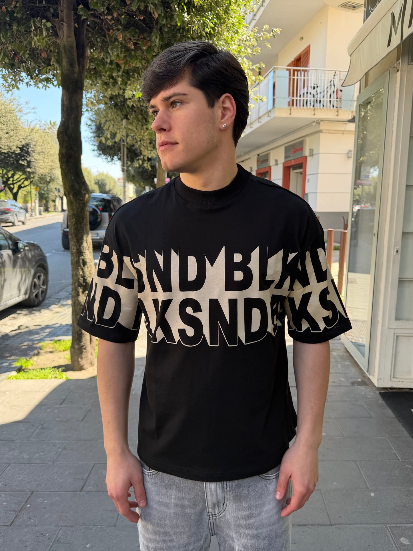 T-shirt Blaksnday