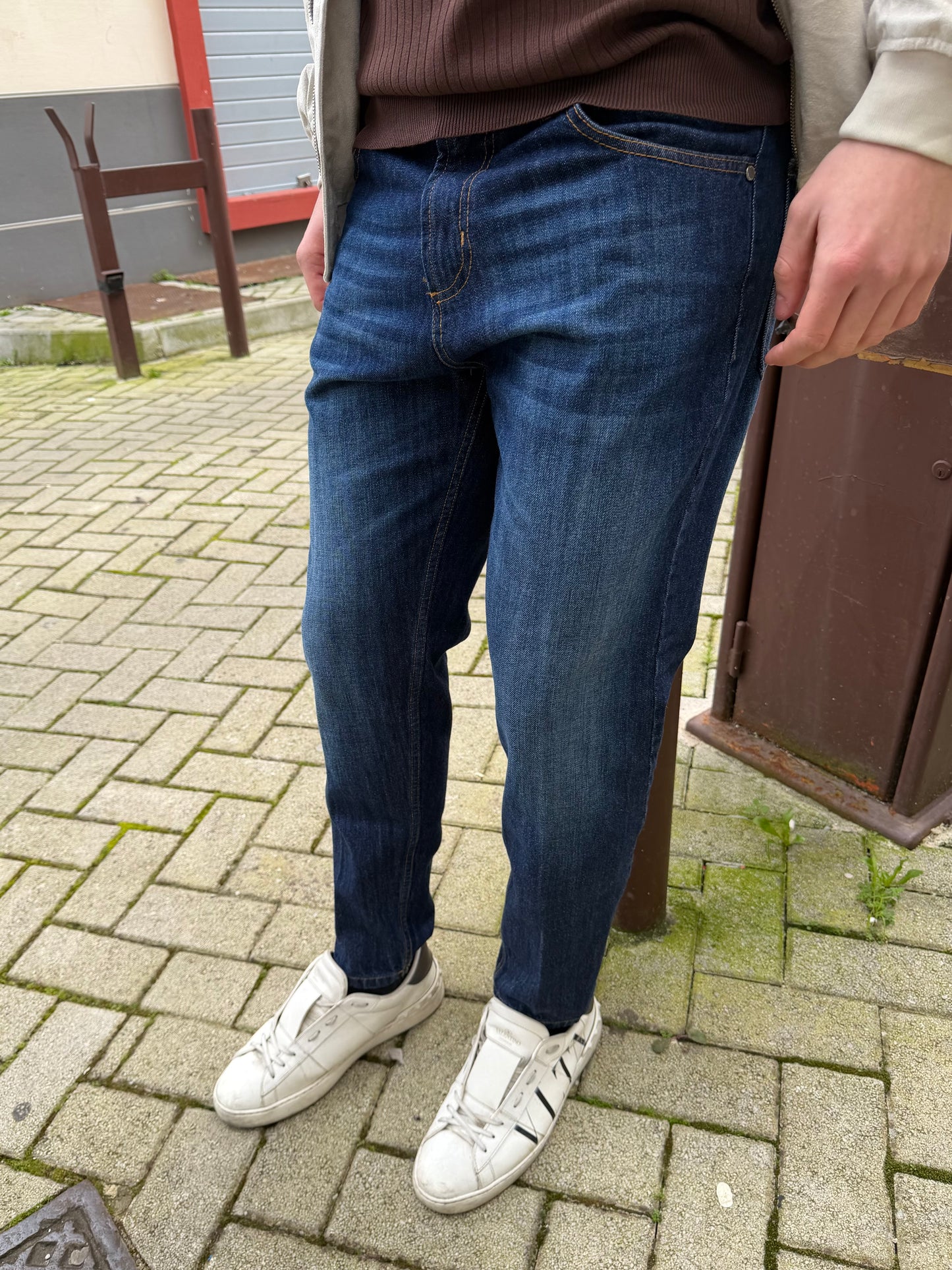 Jeans Basic Blu Sfumato