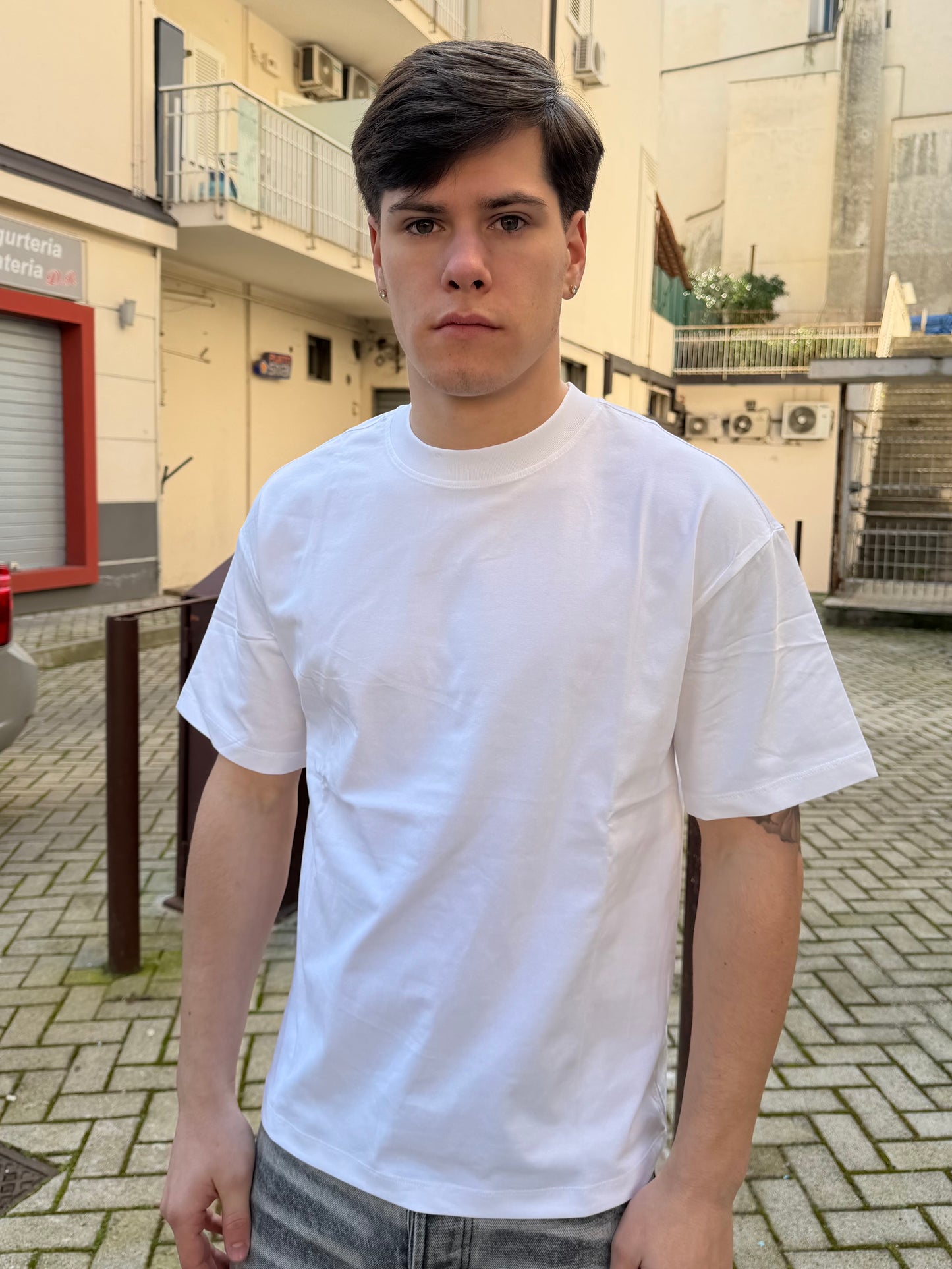 T-Shirt 100% cotone