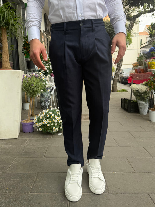 Pantalone sartoriale molla e bottone