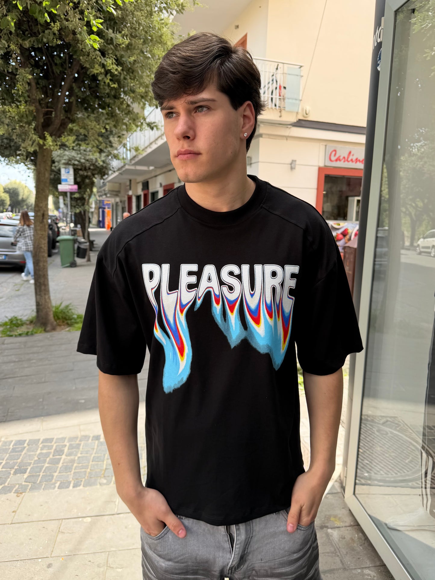 T-shirt pleasure