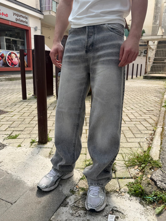 Jeans baggy grigio sfumato