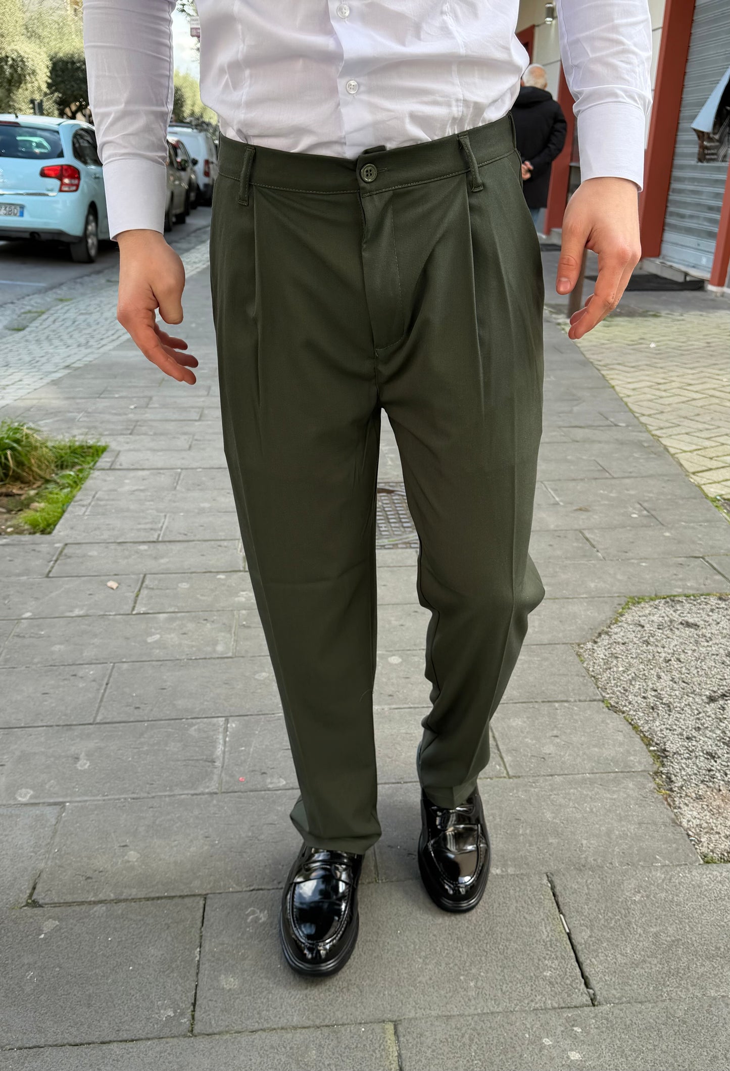 Pantalone Baggy con molla e bottone