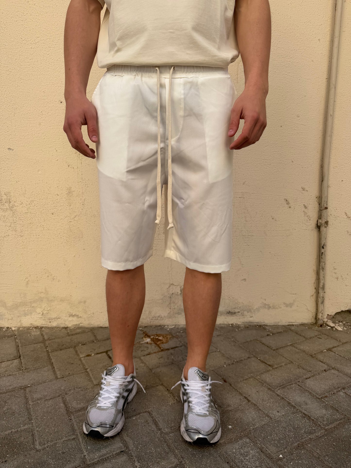 Bermuda con molla regular fit